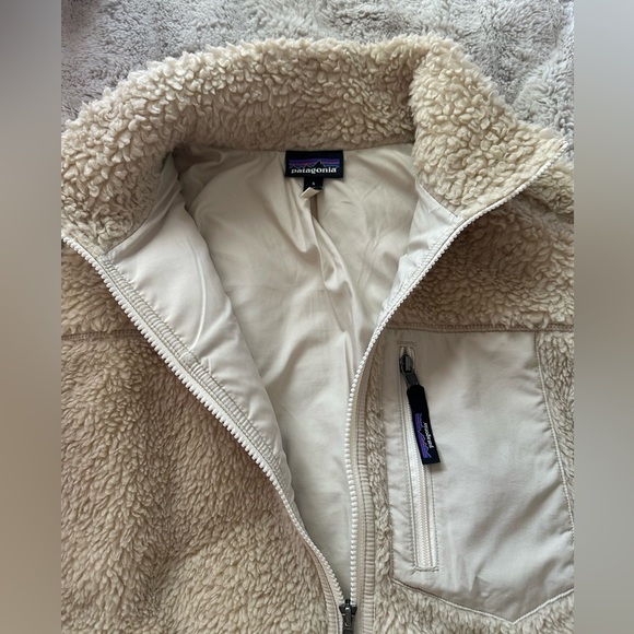 Women’s Patagonia Zip Up Fleece Jacket Brown/Tan - Picture 3 of 3